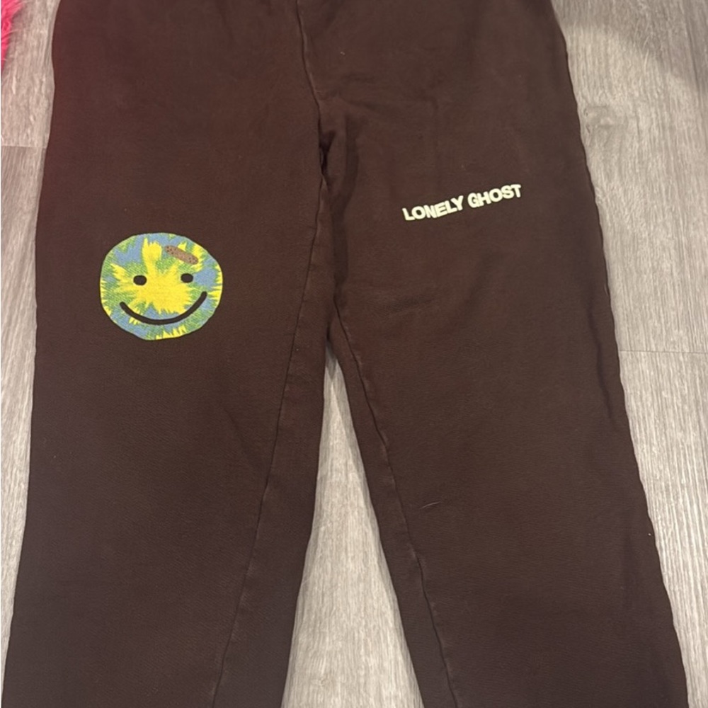 Lonely Ghost Joggers with Smiley Patch - Brown
